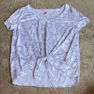 i am selling a shirt.